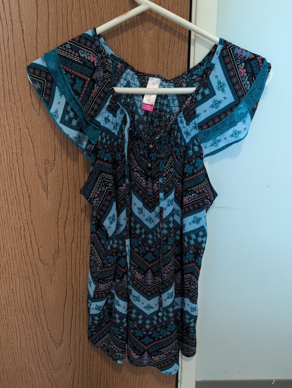 Woman's Sleeveless Blouse